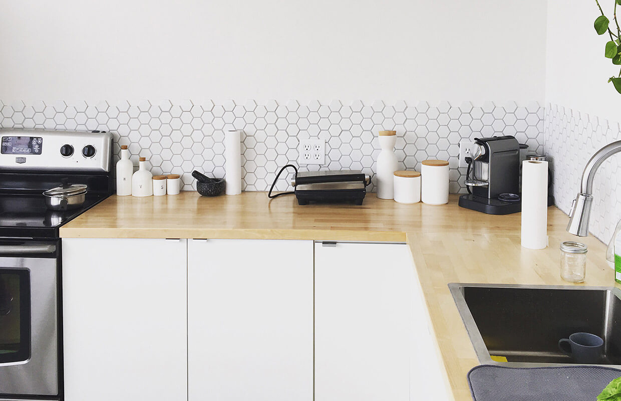 cocina sencilla blanca