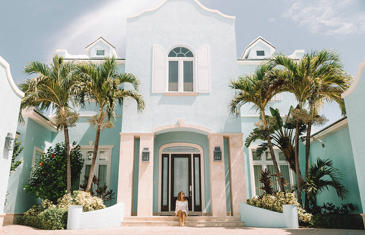 casa de playa azul grande